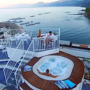 *** Hotel Bue Marino & Roof Lounge Italy